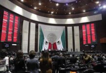 La Cámara de Diputados aprobó por unanimidad reforma que obliga a patrones a proveer asientos o sillas con respaldo a las personas trabajadoras