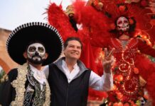 Desfile de Catrinas y Catrines rompe récord: reúne a más de 3 mil 200 participantes