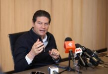 Los autogobiernos deben dotarse de sus propios servicios: Alfonso Martínez