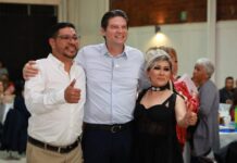 Celebra Alfonso Martínez 37 aniversario de la Unión de Comerciantes Rogelio Guzmán A.C.