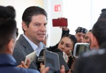 Alfonso Martínez exige al dirigente del PRI definirse: “Fuera máscaras”