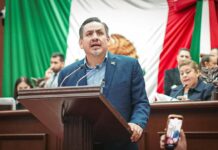 Bancada naranja trabaja por un mejor futuro para Michoacán: Víctor Manríquez