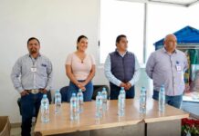 Entrega Mónica Valdez apoyos a los trabajadores del Rastro Municipal