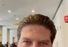 Acude Alfonso Martínez a encuentro con Claudia Sheinbaum