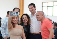 Liderazgos reconocen el trabajo de Alfonso Martínez