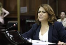 Más de 3 mil mdp en becas para estudiantes en Michoacán