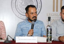 Impulsa Hugo Rangel iniciativa para mejorar producción mezcalera en Michoacán y haya mejores condiciones para el sector