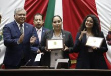 Yareni Pérez Vega y Jannet Hernández Vega reciben Condecoración “La Mujer Michoacana 2025”