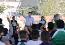 Con techumbres, Gobierno de Morelia mejora condiciones en escuelas y centros deportivos