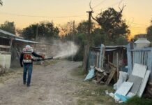 Barragán mantiene activo el programa Échale una Mano contra el Dengue