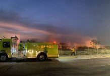 Bomberos de Morelia Combaten incendio en Loma de Santa María