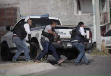La Columna de “El Mono Grosero”…entrar a algunos municipios de Michoacán, es como entrar a campos de guerra…