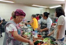 Alfonso Martínez fortalece programas para capacitar y abrir oportunidades para las mujeres